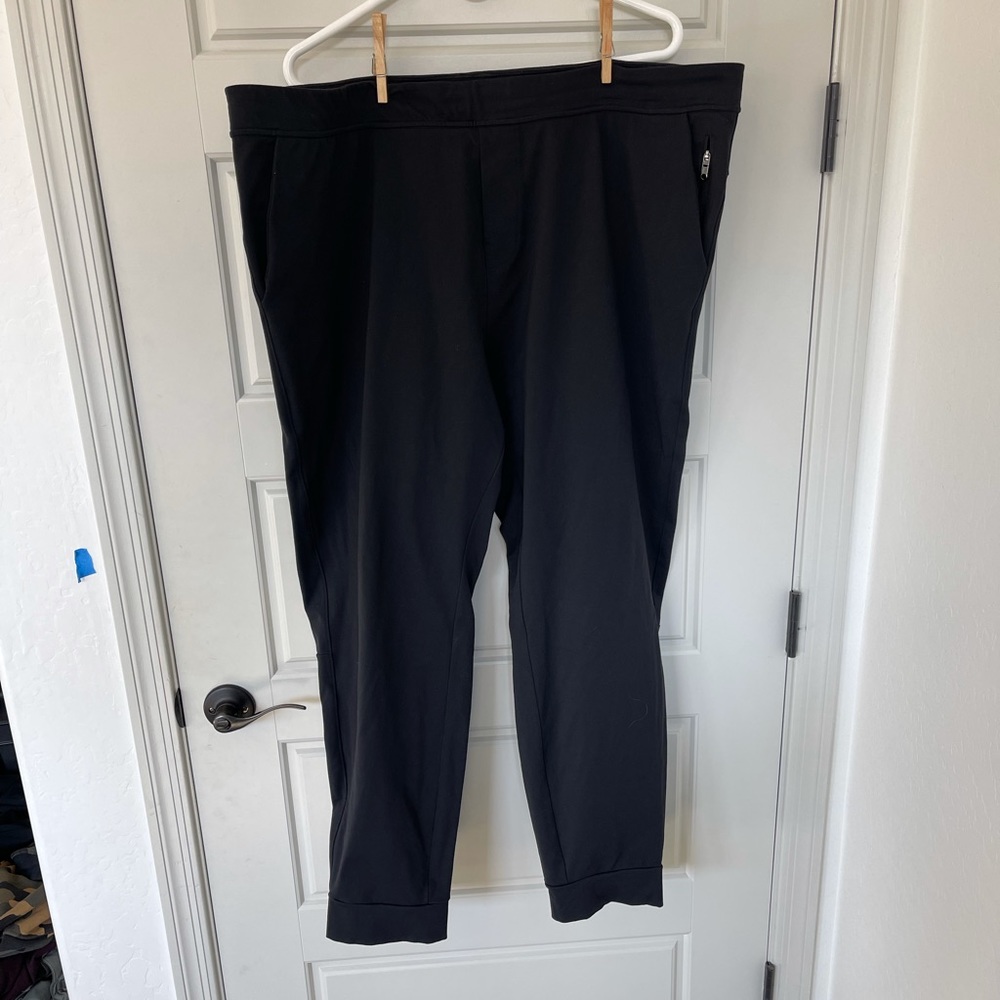 Men’s Public Rec Joggers 44/32